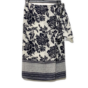 Talbots Wrap Skirt Silk Wool Blend Blue White Floral Lined Size 2